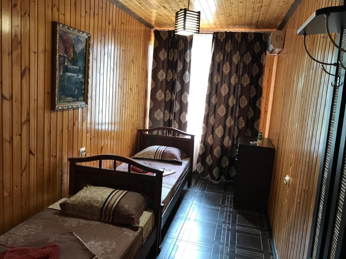 Бархат Gantiadi Dış mekan fotoğraf