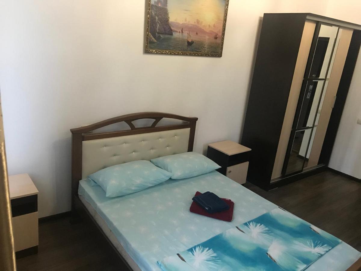 Бархат Gantiadi Dış mekan fotoğraf