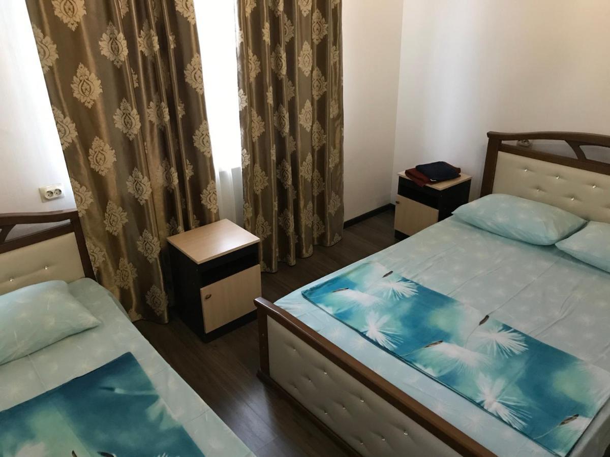 Бархат Gantiadi Dış mekan fotoğraf