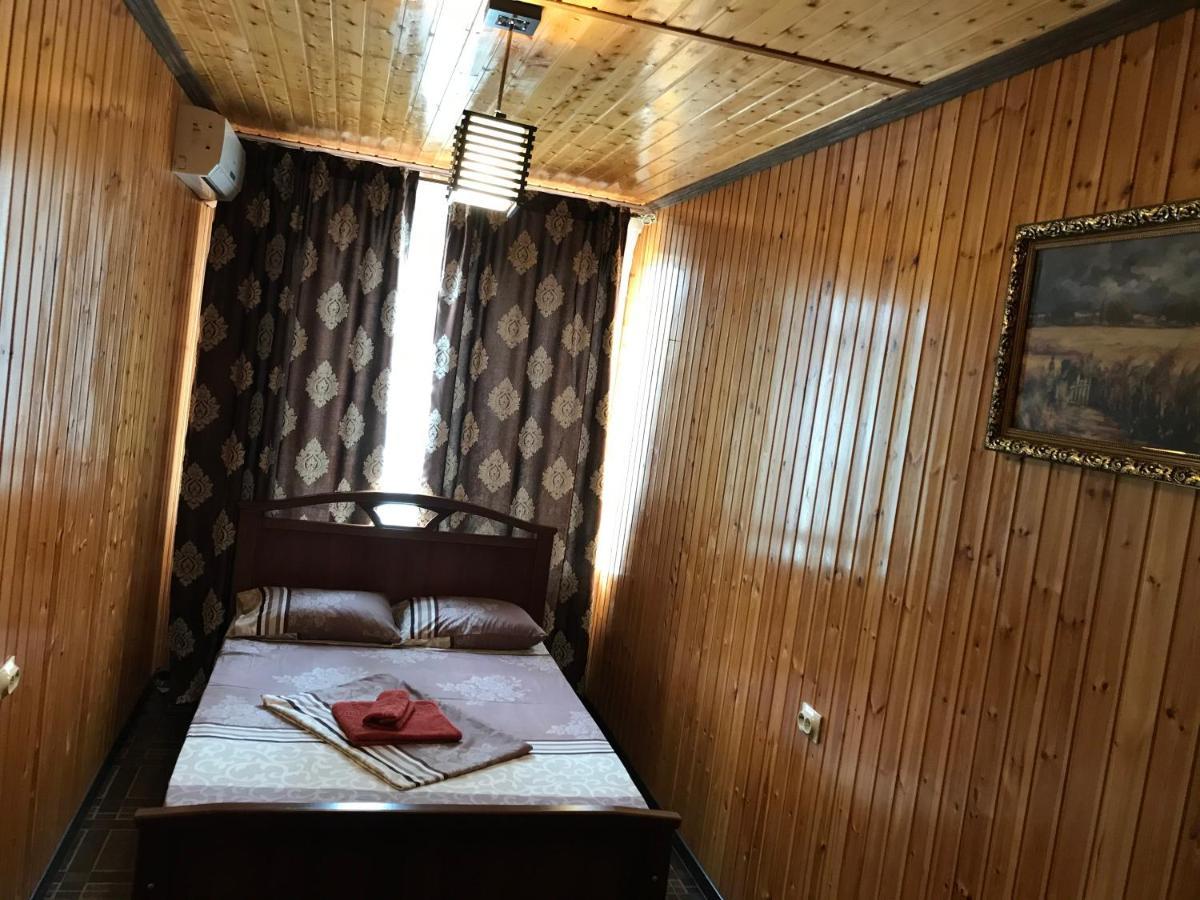 Бархат Gantiadi Dış mekan fotoğraf
