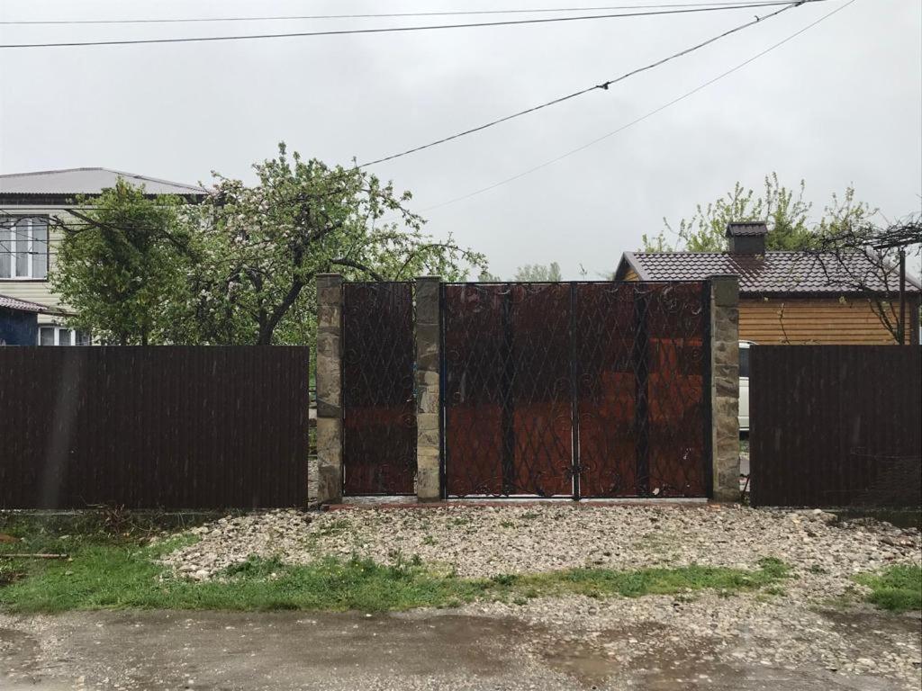 Бархат Gantiadi Dış mekan fotoğraf
