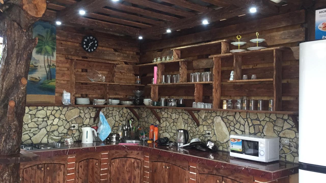 Бархат Gantiadi Dış mekan fotoğraf