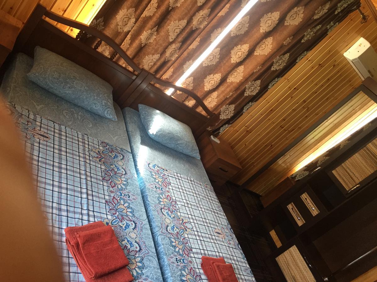 Бархат Gantiadi Dış mekan fotoğraf