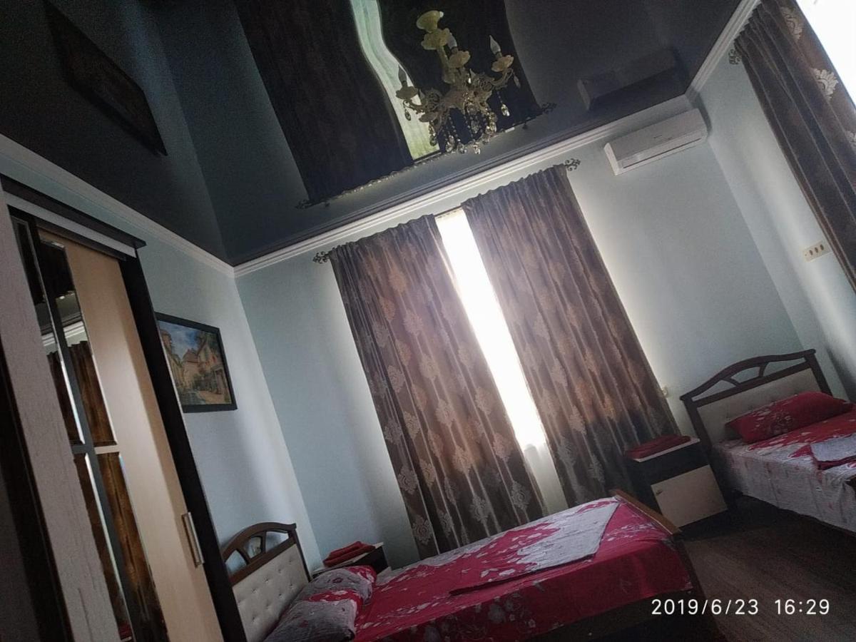 Бархат Gantiadi Dış mekan fotoğraf